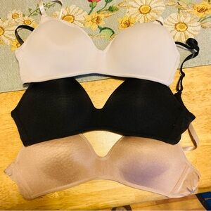 Rene Rofe Women's Seamless Bra Set - Black, Beige, Cream 36C